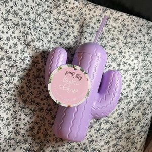 Purple cactus cup with straw 21oz